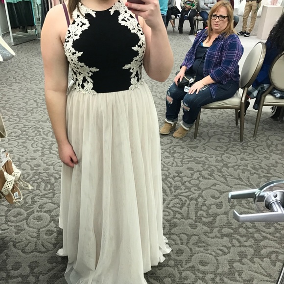 Blondie Nites Dresses & Skirts - Prom Dress